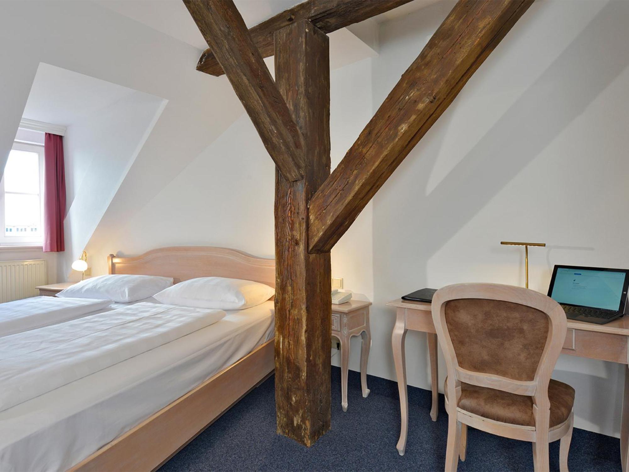 Standard Double Room,1705554844:JPEG